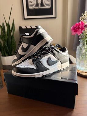 NIKE DUNK LOW PANDA BLACK WHITE MEN